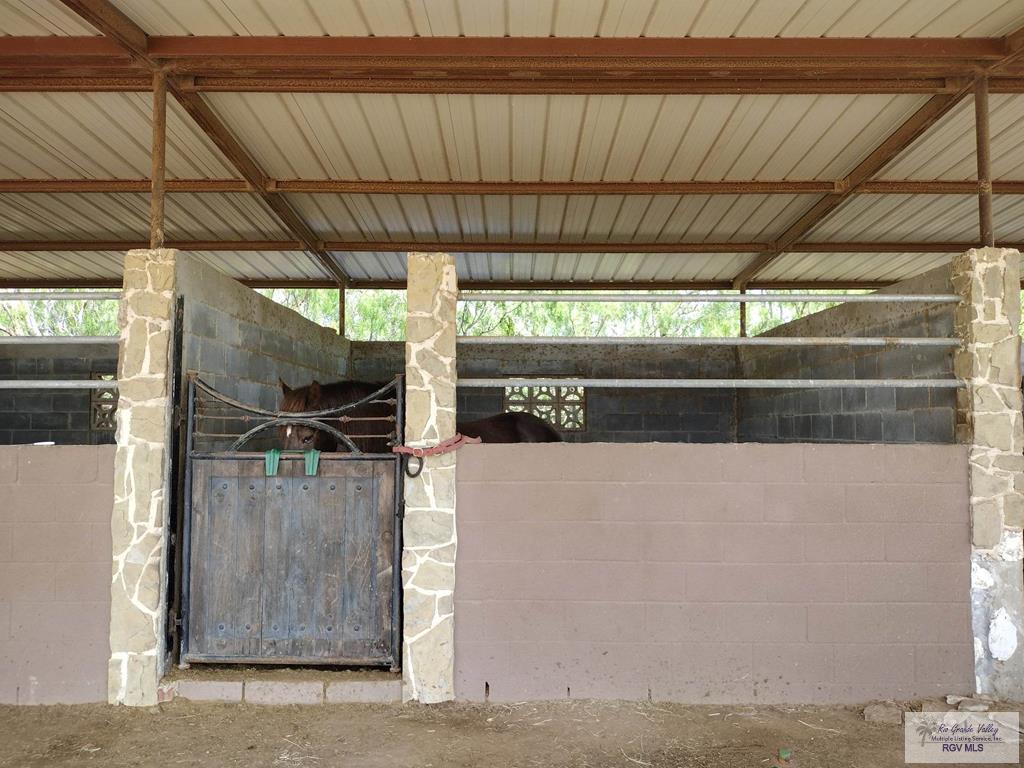 4 Horse stables